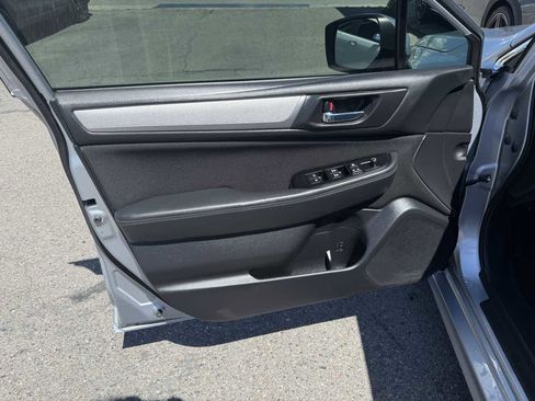 Used 2016 Subaru Legacy 2.5i Premium AWD/4WD image 9