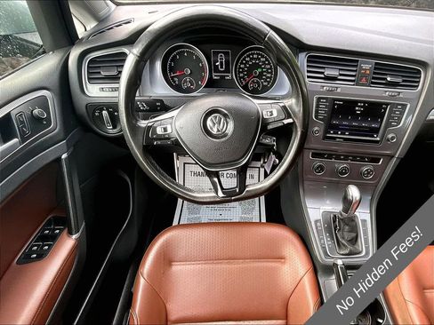 Used 2017 Volkswagen Golf Alltrack S AWD/4WD image 4