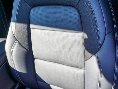 New 2026 Chevrolet Equinox EV LT image 18