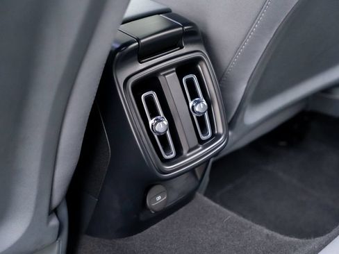 Used 2024 Polestar Polestar 2 AWD/4WD image 18