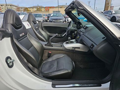 Used 2008 Saturn Sky Red Line RWD image 12
