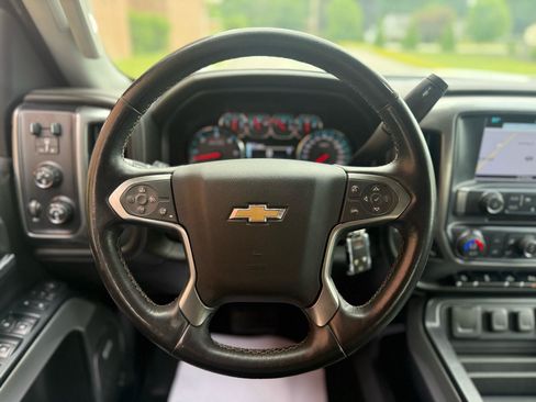 Used 2016 Chevrolet Silverado 1500 LTZ Z71 w/ LTZ Plus Package AWD/4WD image 21