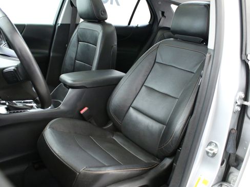 Used 2021 Chevrolet Equinox LT AWD/4WD image 23