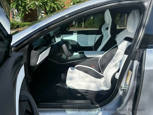 Used 2026 Tesla Model S Plaid AWD/4WD image 13