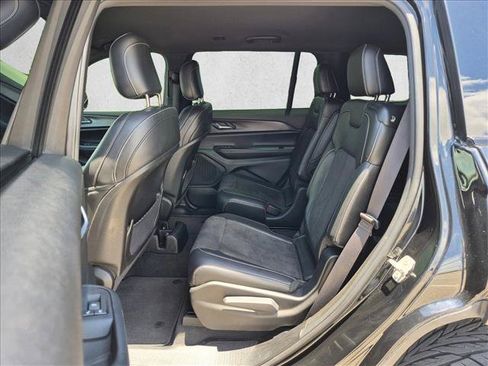 Used 2023 Jeep Grand Cherokee L Laredo AWD/4WD image 19