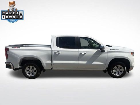 Used 2024 Chevrolet Silverado 1500 LT AWD/4WD image 9