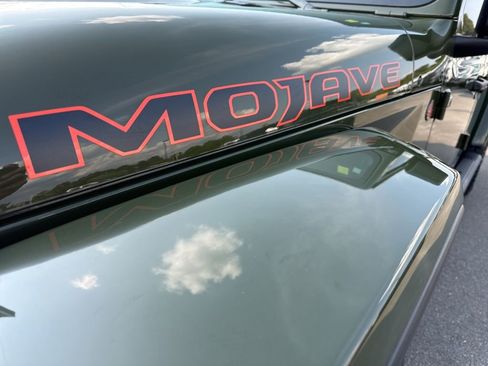 Used 2022 Jeep Gladiator Mojave w/ Cold Weather Group image 16