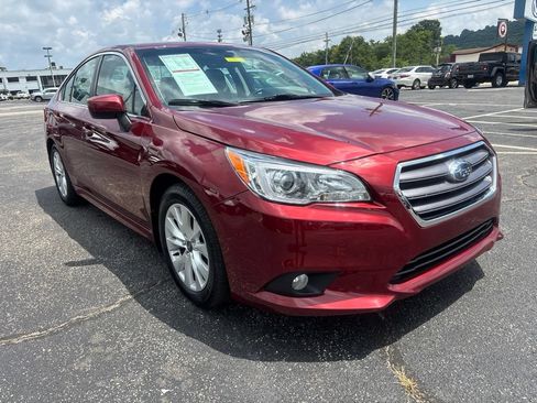 Used 2017 Subaru Legacy 2.5i Premium AWD/4WD image 1