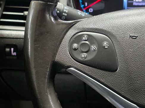 Used 2015 Chevrolet Impala LTZ FWD image 31