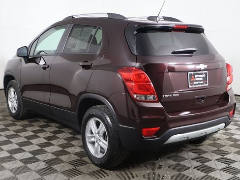 Used 2021 Chevrolet Trax LT image 6