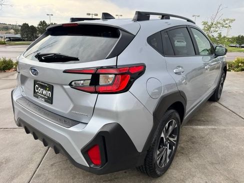 Used 2025 Subaru Crosstrek 2.5i Premium w/ Crosstrek Mirror Package AWD/4WD image 8