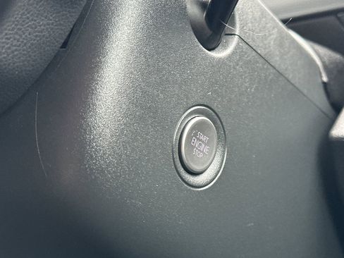 Used 2021 Volkswagen ID.4 Pro w/ ID.4 Protection Package image 24