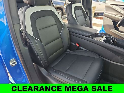 New 2024 Chevrolet Blazer EV LT image 10