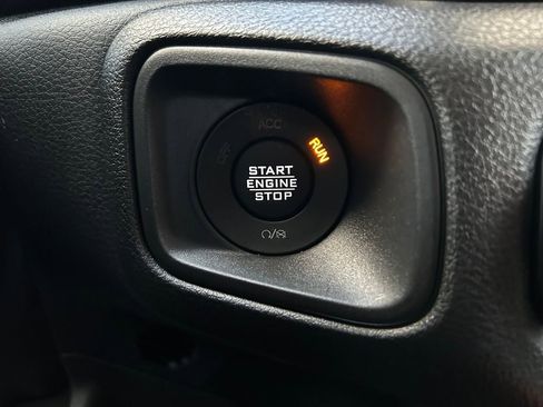 New 2026 Jeep Gladiator Sport image 16