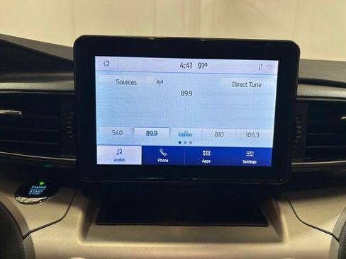 Used 2020 Ford Explorer XLT w/ Equipment Group 202A AWD/4WD image 39