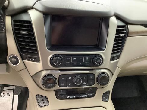 Used 2019 GMC Yukon Denali w/ Denali Ultimate Package image 17