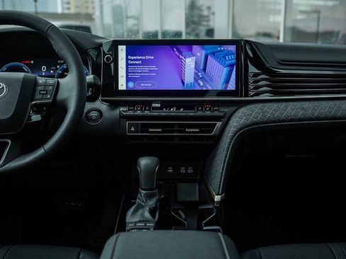 New 2026 Toyota Camry XLE AWD/4WD image 15