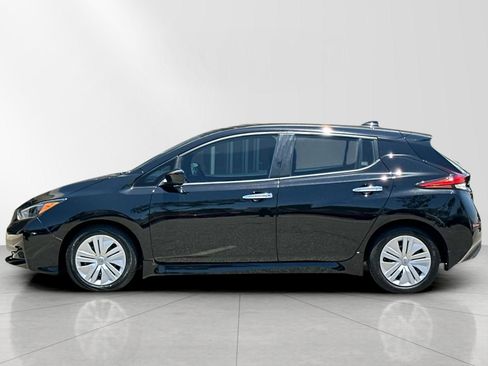 Used 2024 Nissan Leaf S FWD image 6