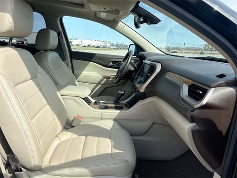 Used 2019 GMC Acadia Denali w/ Technology Package image 32