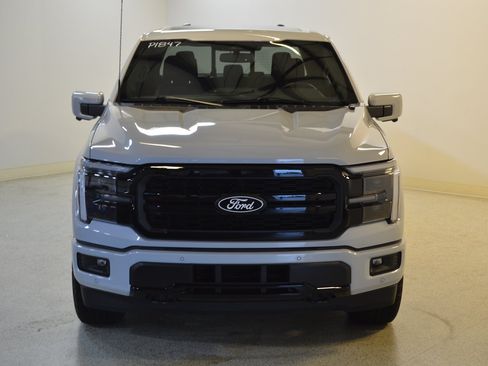 Used 2025 Ford F150 Lariat AWD/4WD image 8