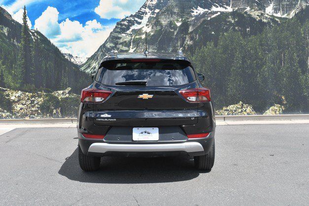 Used 2024 Chevrolet TrailBlazer LT w/ Driver Confidence Package FWD image 10