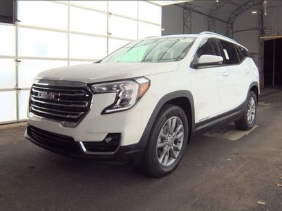 Used 2024 GMC Terrain SLT