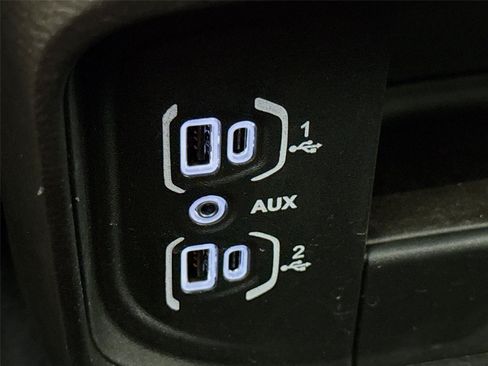 Used 2026 RAM 2500 Big Horn AWD/4WD image 18