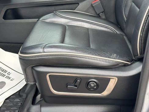Used 2020 RAM 1500 Limited AWD/4WD image 17
