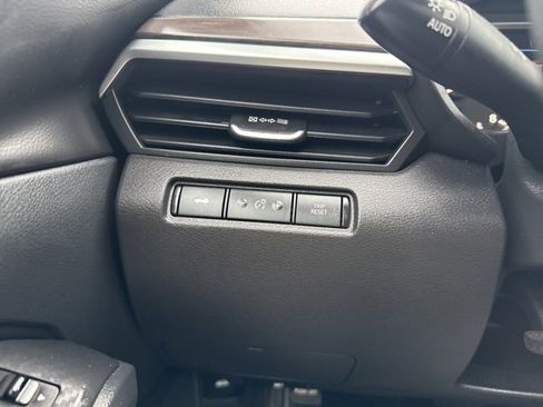 Used 2024 Nissan Altima 2.5 SV image 17