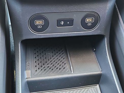 Certified 2024 Hyundai Ioniq 5 Limited RWD image 31