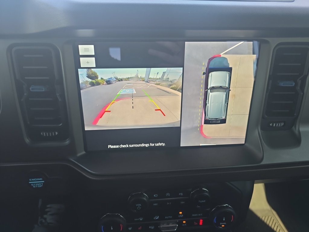 Used 2022 Ford Bronco Outer Banks AWD/4WD image 17