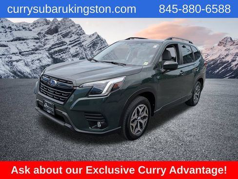 Used 2024 Subaru Forester Premium AWD/4WD image 9