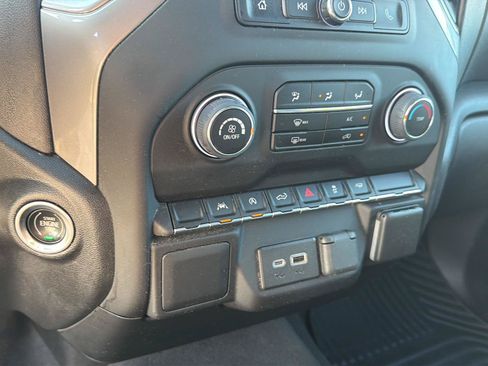 Used 2022 Chevrolet Silverado 1500 Custom RWD image 26