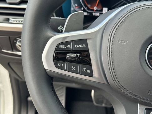 Certified 2025 BMW X4 xDrive30i w/ Premium Package image 28