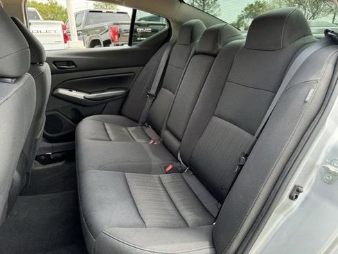 Used 2024 Nissan Altima 2.5 SV image 29