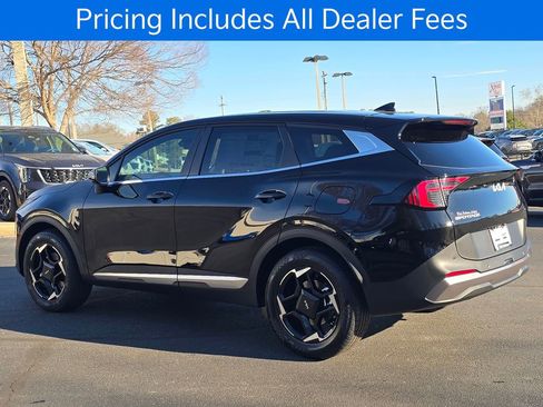 New 2026 Kia Sportage EX FWD image 5
