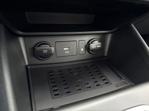 Used 2023 Hyundai Kona SEL w/ Convenience Package image 32