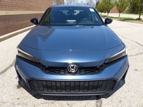 Used 2025 Honda Civic Sport image 13