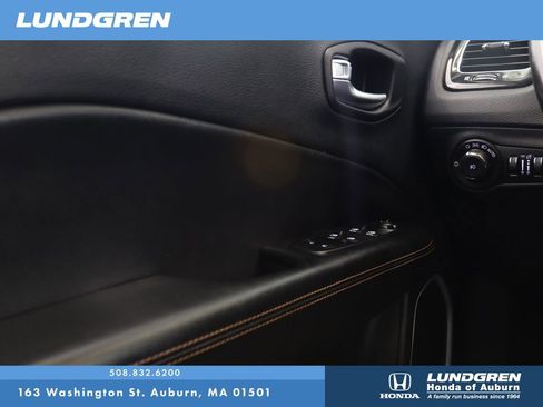 Used 2020 Jeep Compass Limited image 27