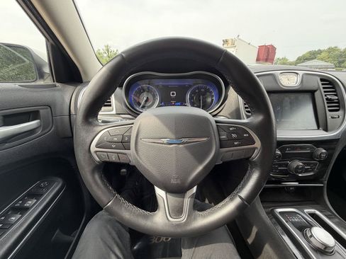 Used 2016 Chrysler 300 Limited w/ Driver Convenience Group AWD/4WD image 14