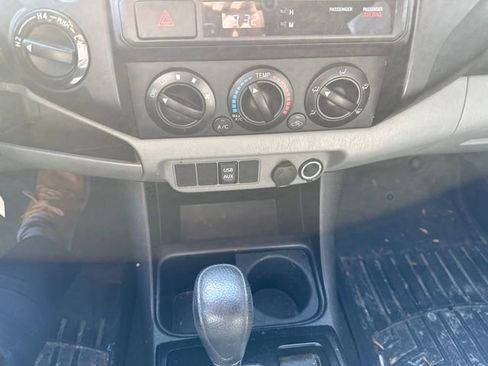 Used 2014 Toyota Tacoma 4x4 Double Cab w/ Convenience Package image 15