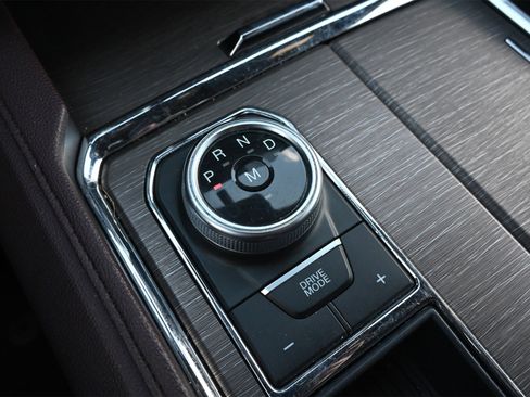 Used 2024 Ford Expedition Max Limited image 12