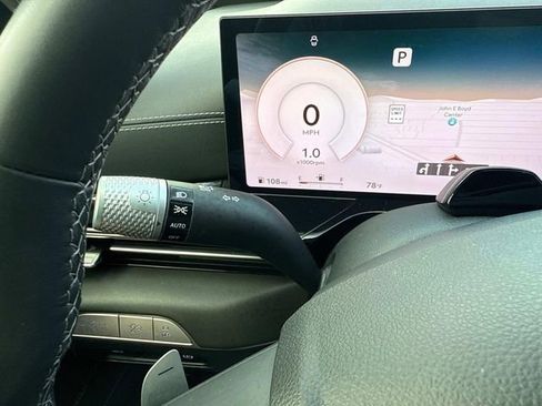 Used 2025 Genesis GV80 2.5T Standard image 33