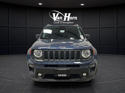 Used 2022 Jeep Renegade Latitude AWD/4WD image 2