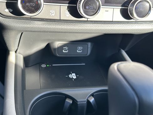 New 2026 Honda HR-V EX-L image 24