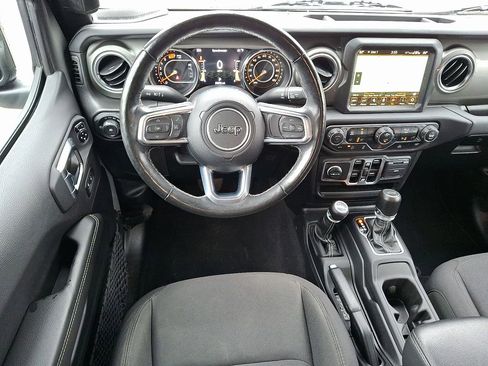 Certified 2023 Jeep Wrangler Sahara w/ Cold Weather Group image 11