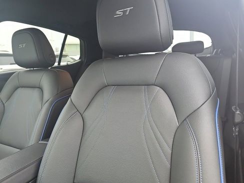 Used 2025 Buick Envista Sport Touring w/ Convenience I Package image 19