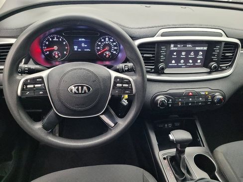 Used 2020 Kia Sorento AWD V6 image 22