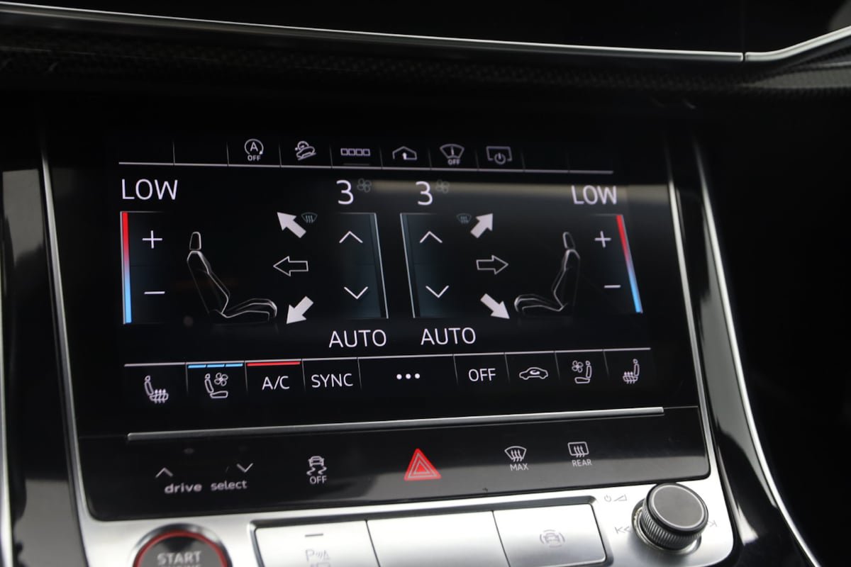 Used 2021 Audi SQ8 Prestige AWD/4WD image 30