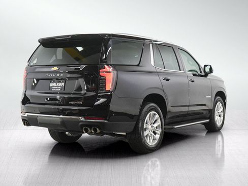 Used 2025 Chevrolet Tahoe Premier w/ Sun And Tow Package AWD/4WD image 5